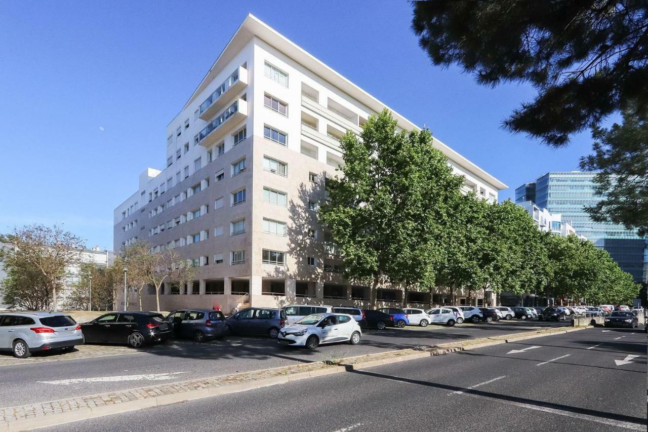 شقة Lisboa  في Expo Prestige By Homing المظهر الخارجي الصورة